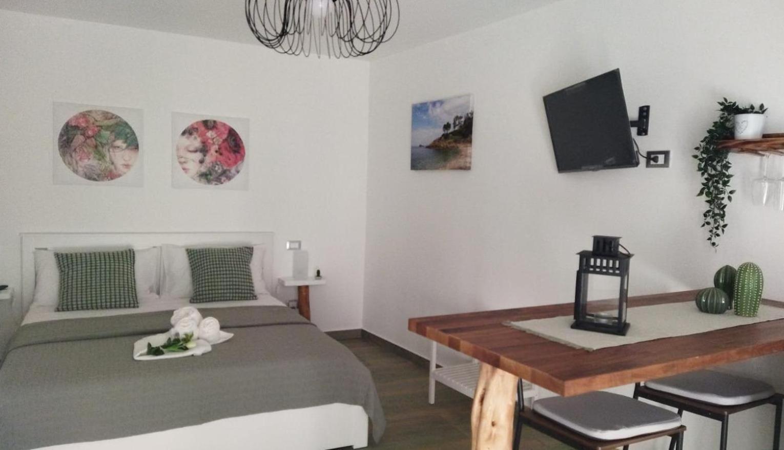 טראסיני Casa Vacanze Green House מראה חיצוני תמונה